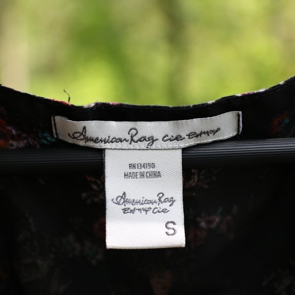 AMERICAN RAG FLORAL DRESS - Picture 3 of 3